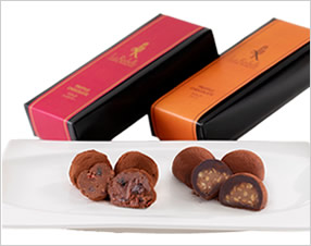 坂井宏行の鉄人トリュフ《ミックスベリー》 3個入